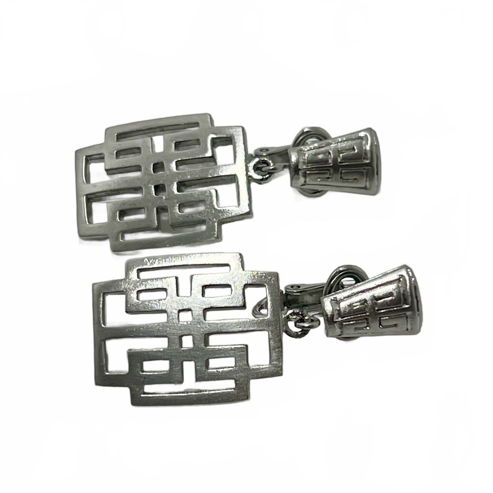 Vintage Trifari Greek Key Clip-on Earrings - Picture 2 of 4
